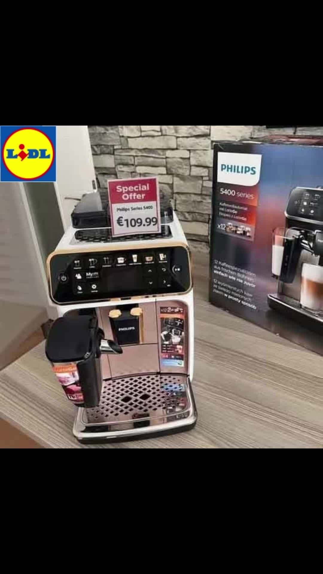 Black Friday Mega Sale—Your Barista at the Best Price!- 5400 Series fully automatic coffee machine